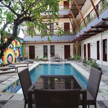 Reddoorz Near Legian Street Exterior foto
