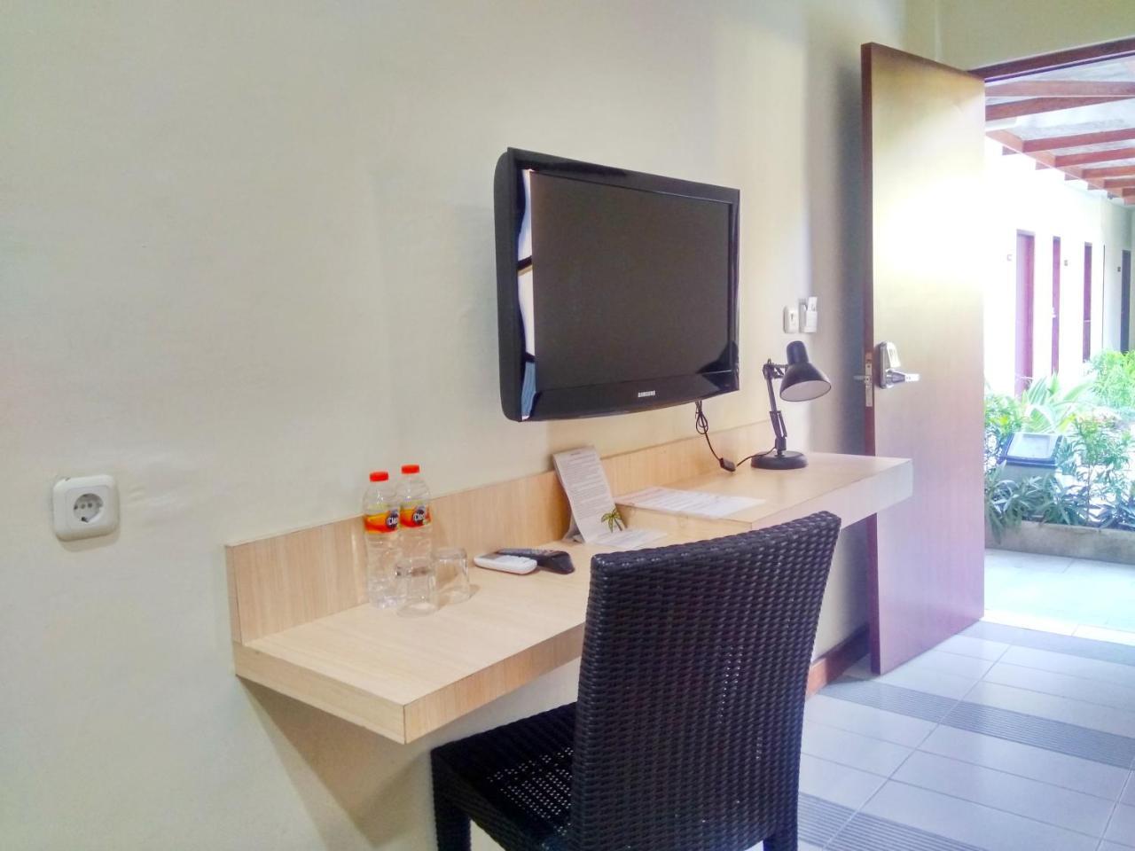 Reddoorz Near Legian Street Exterior foto